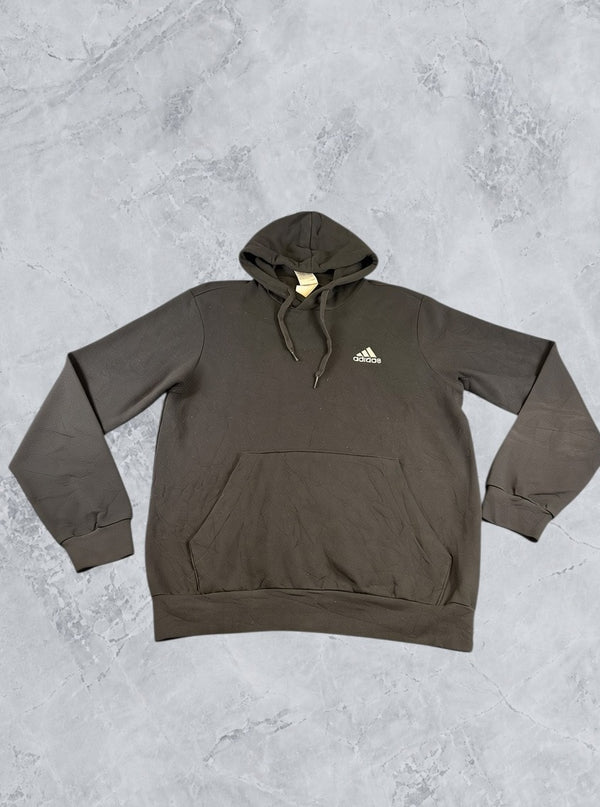 Zwart Adidas hoodie met logo, maat M (trui met capuchon)