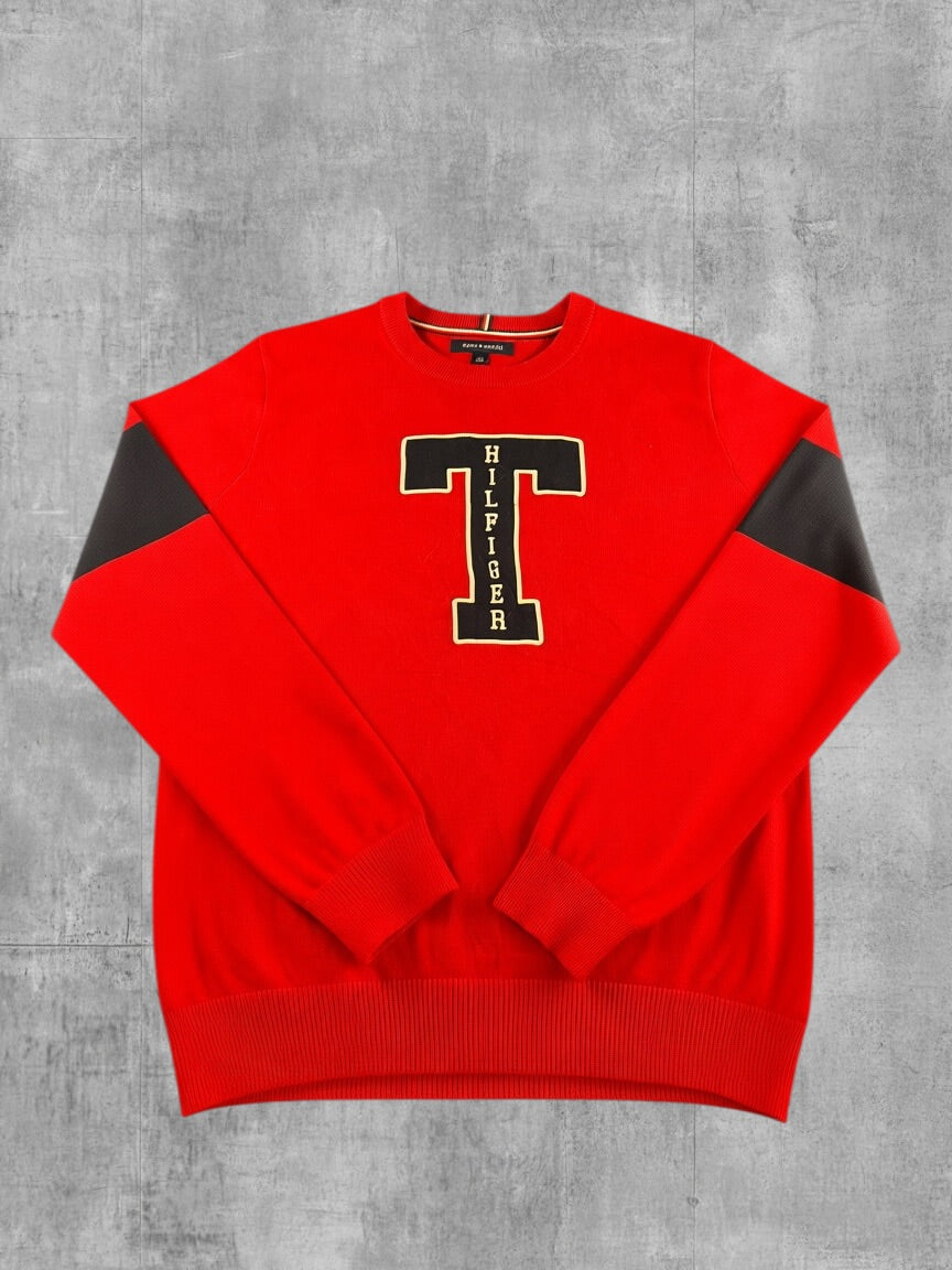 Tommy Hilfiger trui rood print heren maat L sweater pullover gebreid