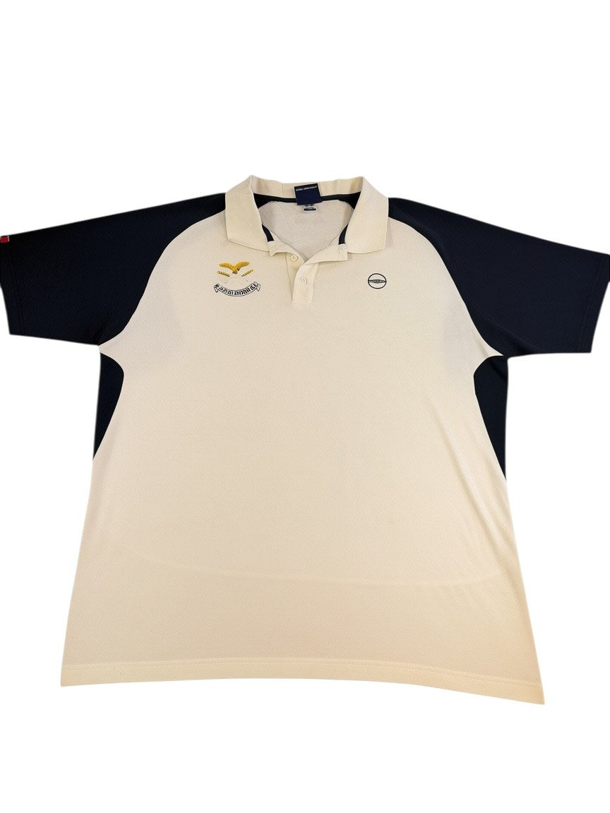 Umbro golfpolo R.A.F. St Athan wit navy maat XL