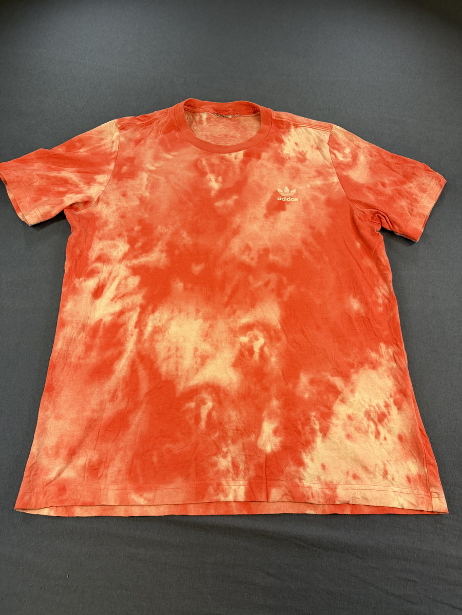 Rood adidas T-shirt met tie-dye print (shirt / tee), heren maat L