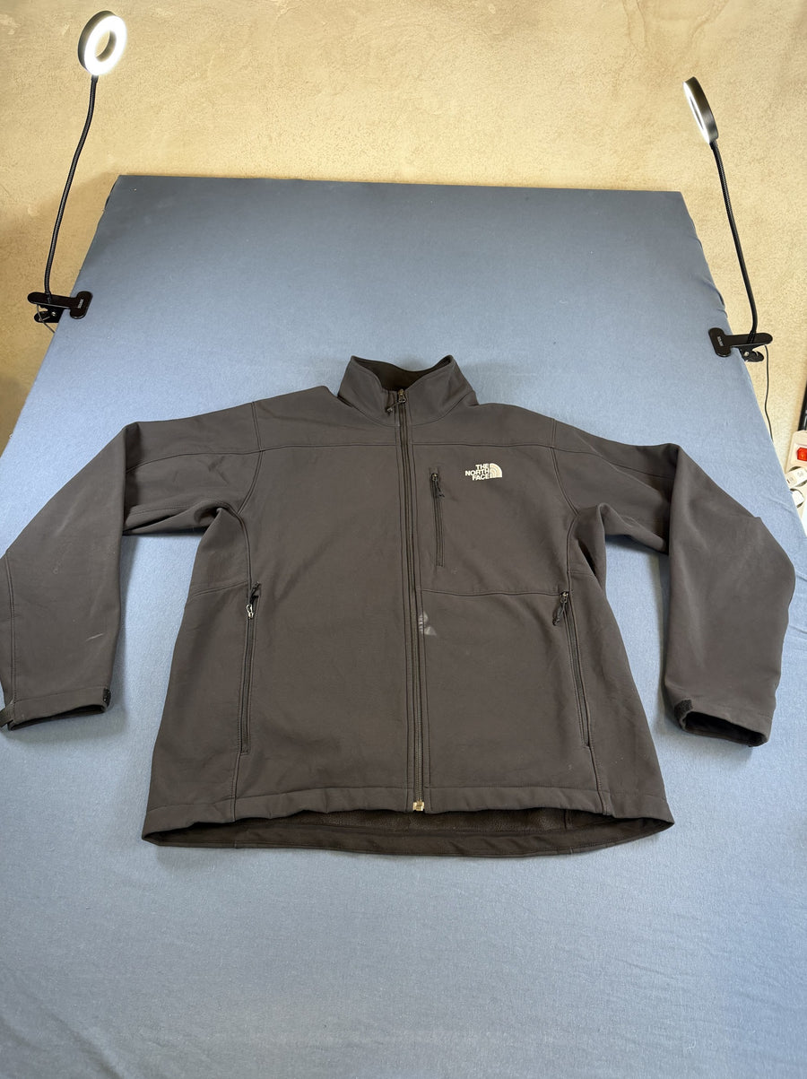 Zwart jack van The North Face, maat L (softshell jas / windjack)