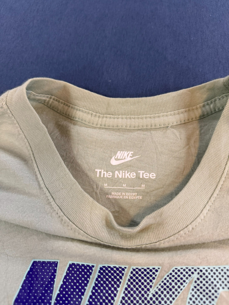 Nike T-shirt beige print The Nike Tee