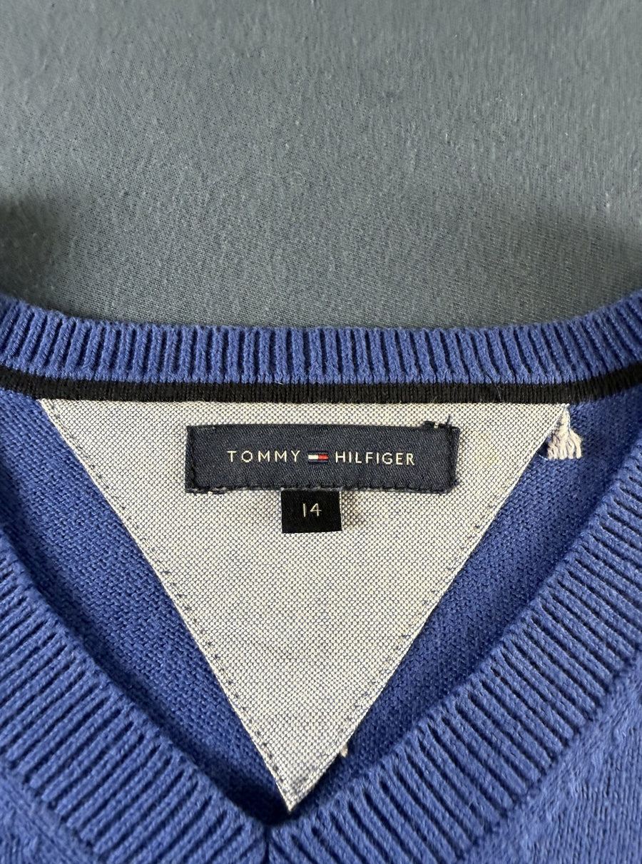 Tommy Hilfiger trui maat 14 in blauw (v-halstrui / pullover)