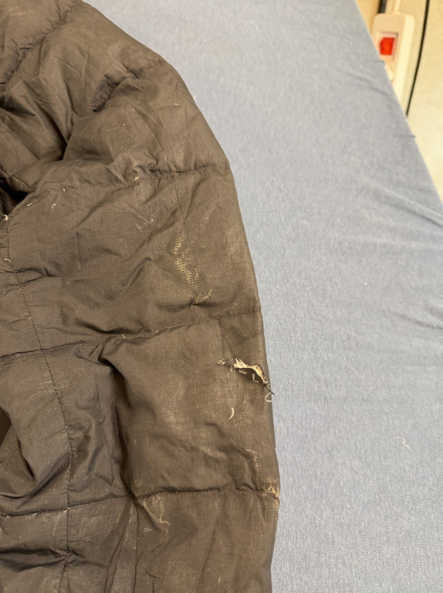 Zwarte The North Face winterjas (gewatteerde donsjas / puffer) met capuchon – maat S
