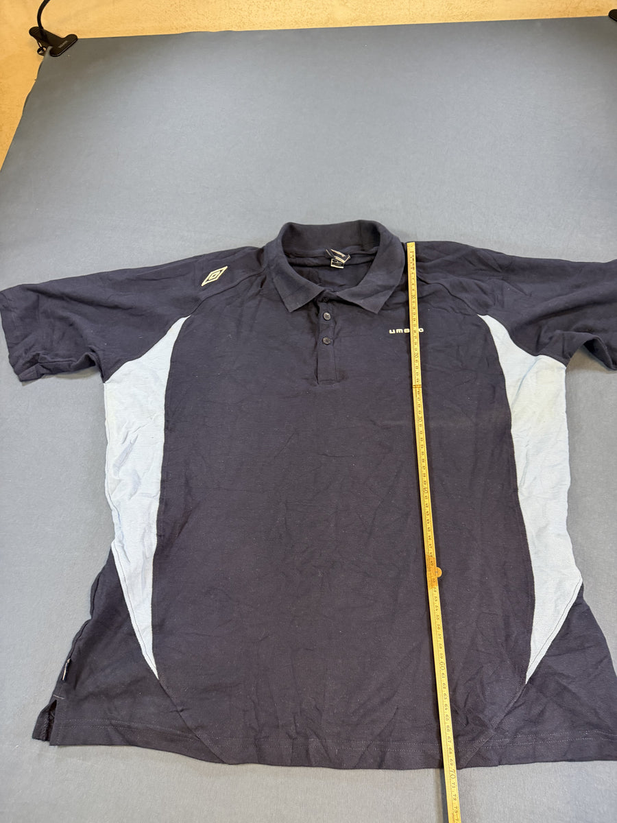 Blauw Umbro sportpolo (trainingsshirt met zijpanelen), maat XL