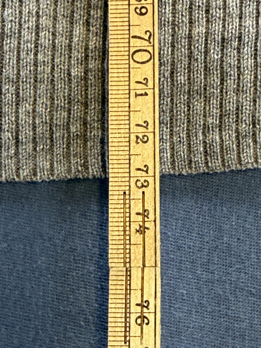 Levi's trui grijs maat M Standard Fit