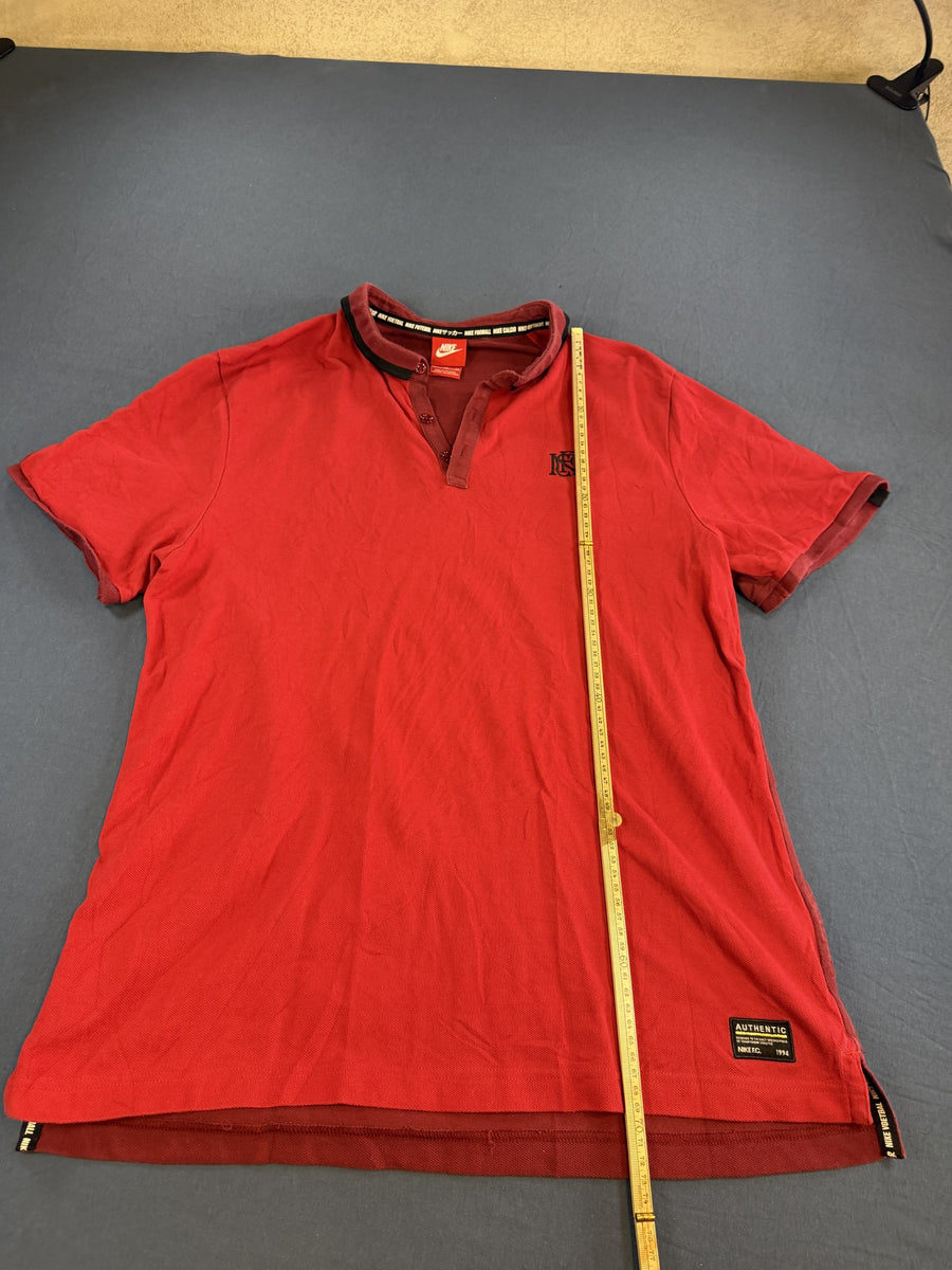 Rood Nike F.C. polo (voetbalshirt), maat XL