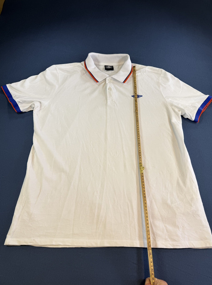 Wit Umbro-poloshirt met rood-blauwe bies, maat XXL (polo / sportshirt)