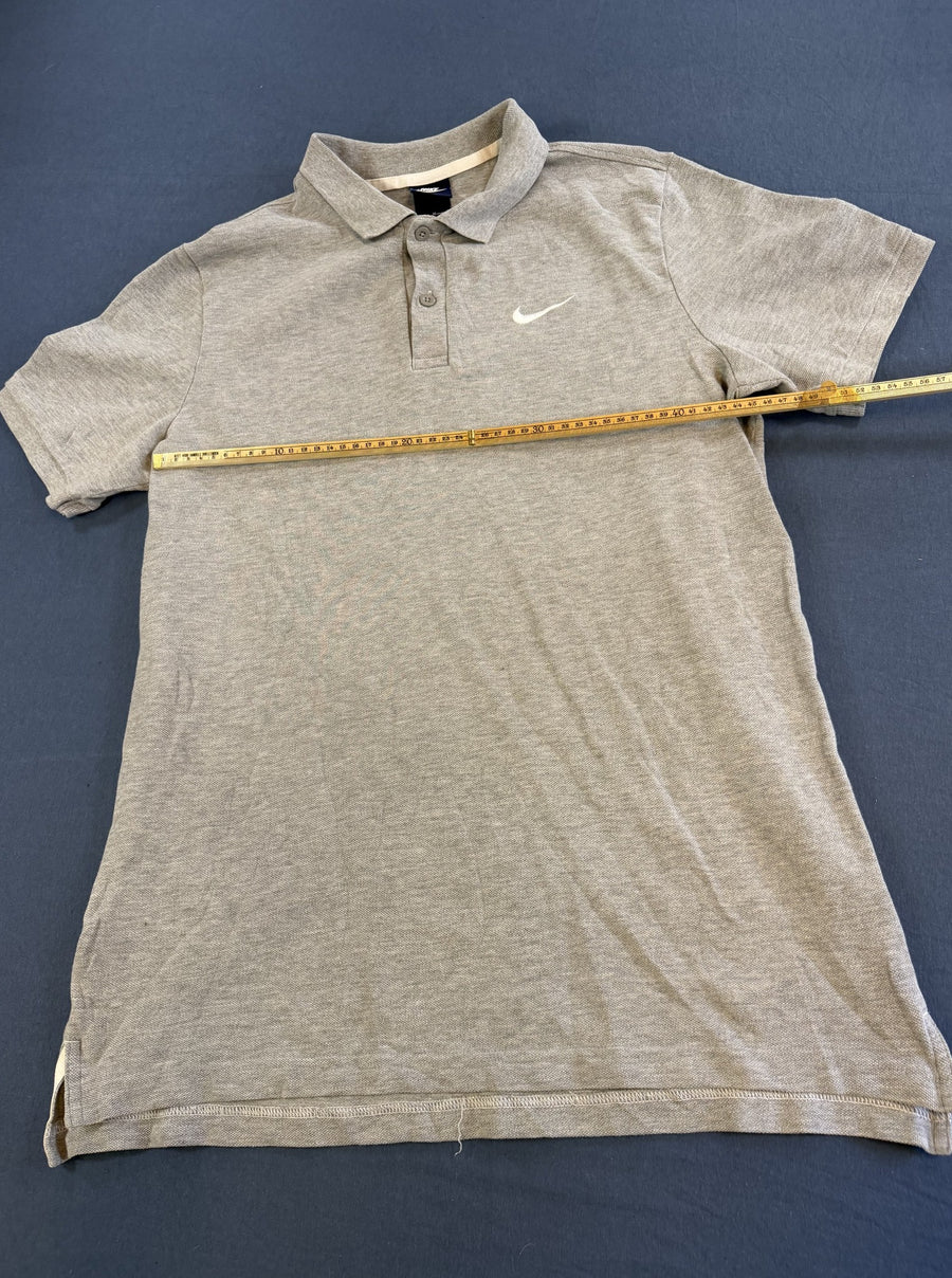 Grijze Nike polo (herenpoloshirt / pique top), maat M