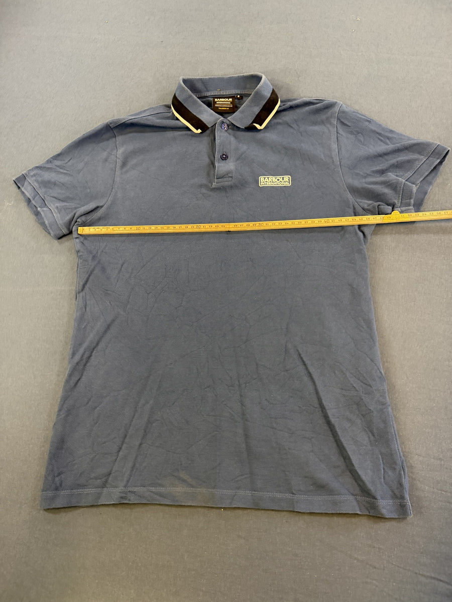 Blauwe motorpolo van Barbour International (piqué polo / bikershirt), maat S
