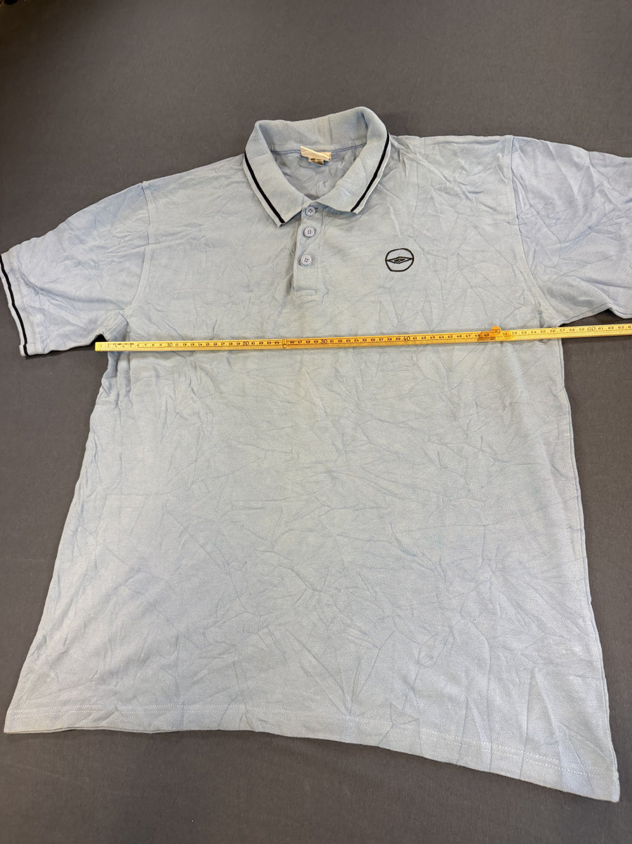 Lichtblauwe Umbro polo (sportshirt, korte mouw), maat XL