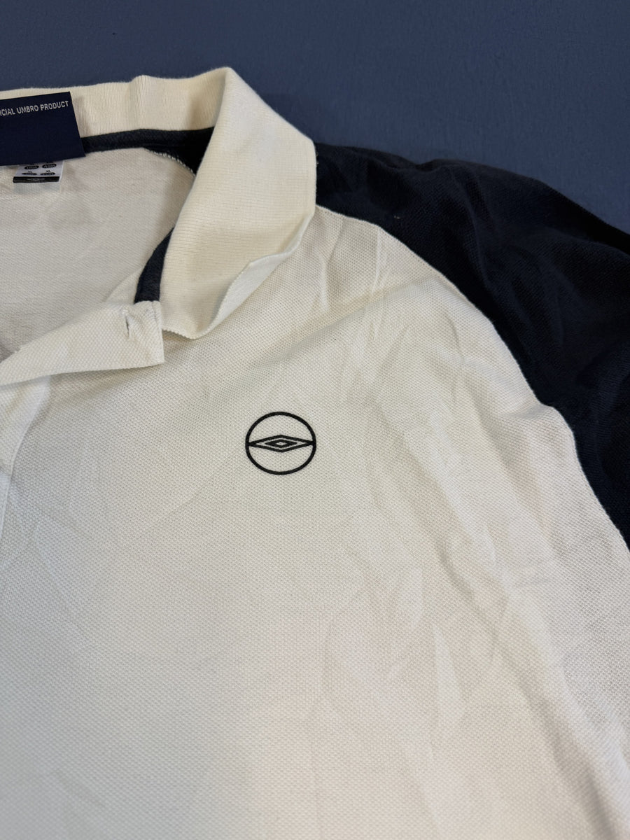 Umbro golfpolo R.A.F. St Athan wit navy maat XL