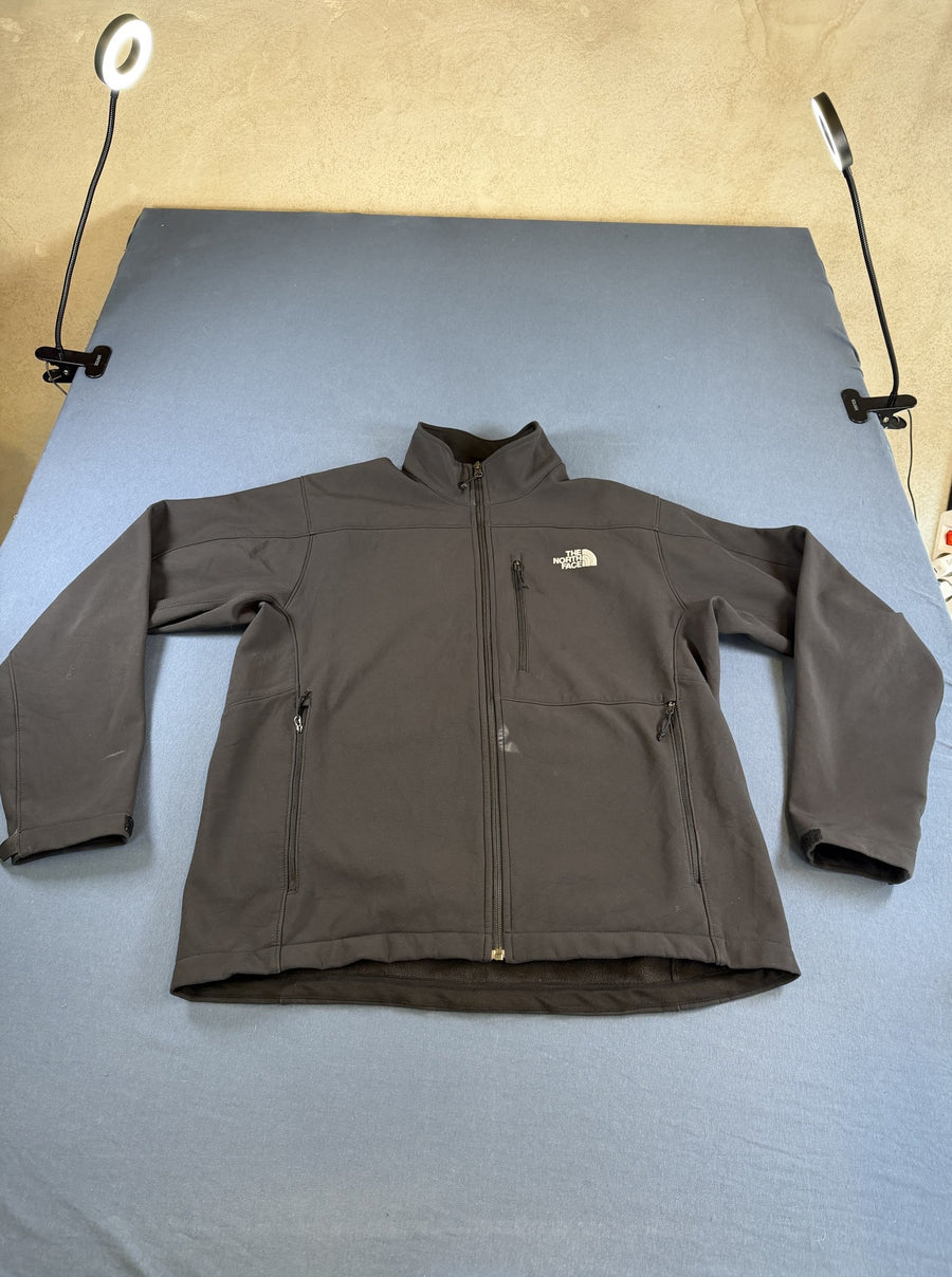 Zwart jack van The North Face, maat L (softshell jas / windjack)