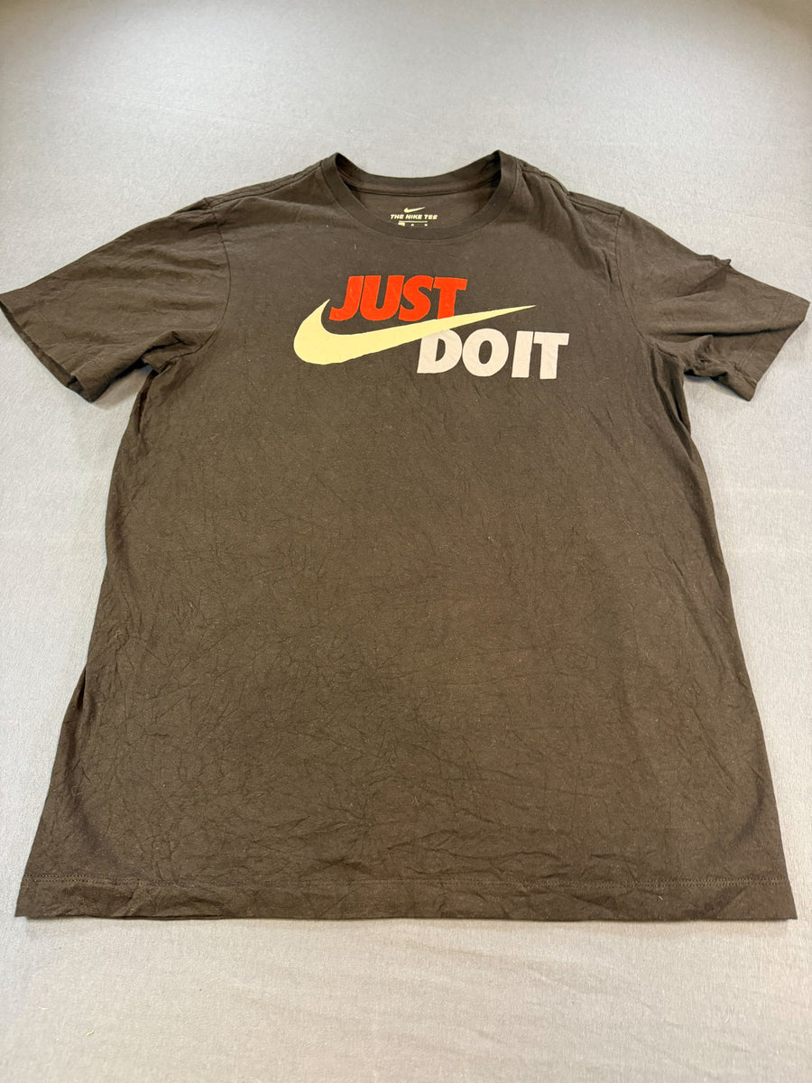 Nike T-shirt zwart print The Nike Tee