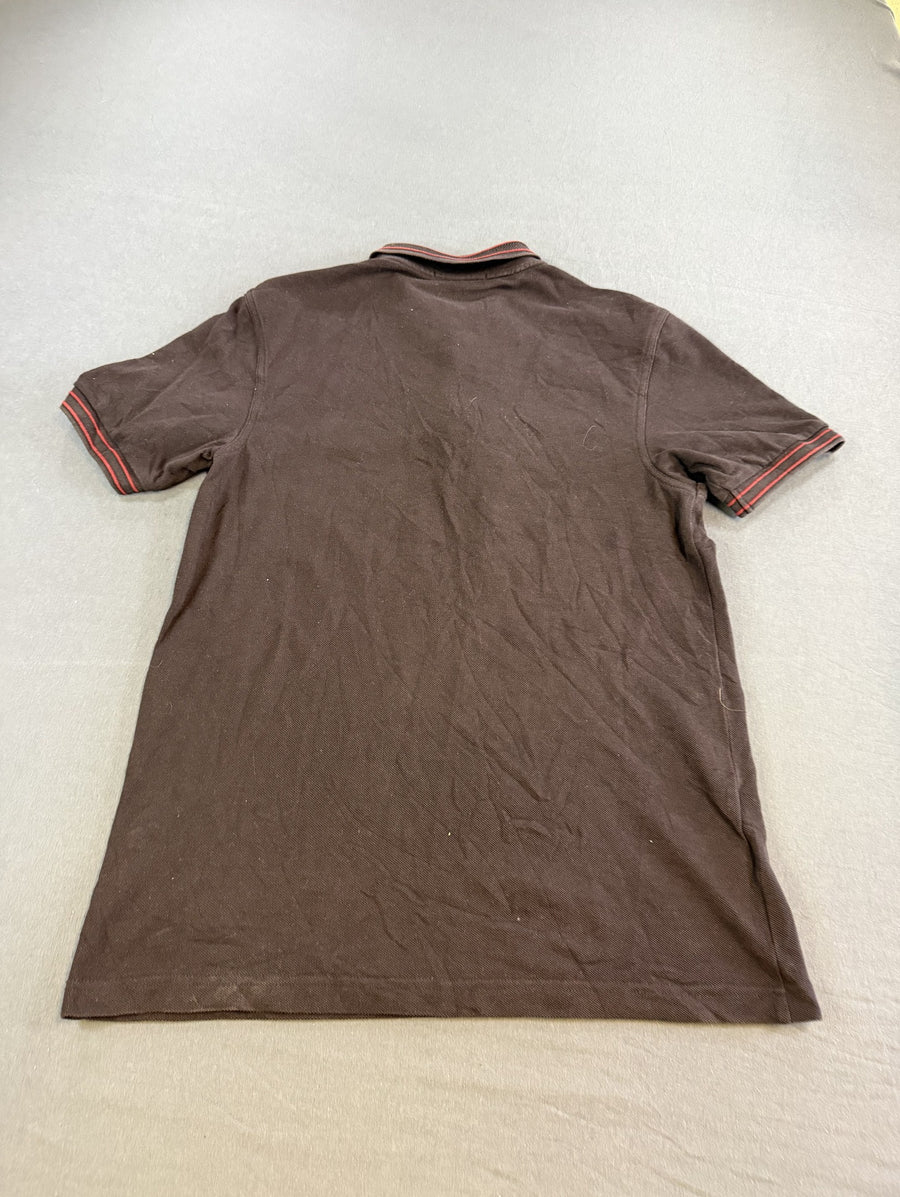 Zwarte Fred Perry Twin Tipped polo met rode bies, maat M (poloshirt / sportpolo)