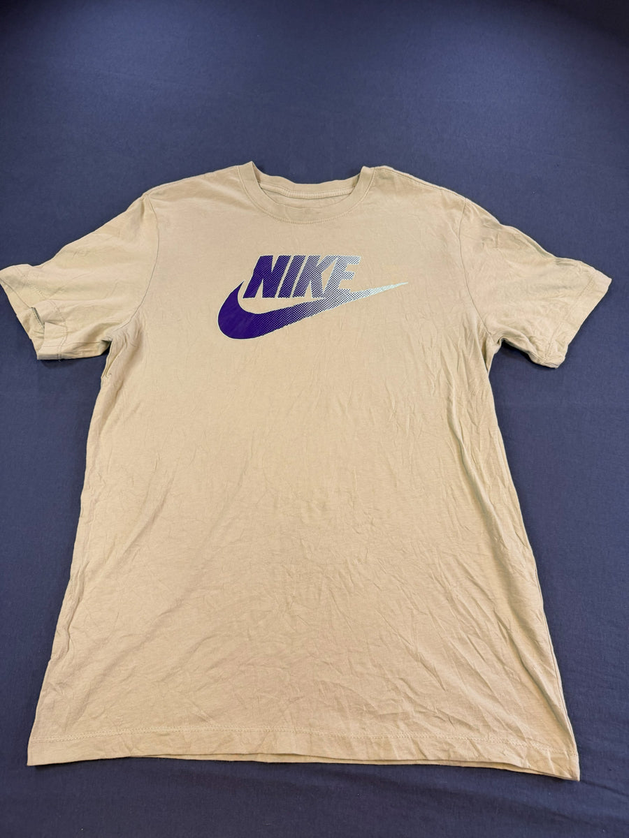 Nike T-shirt beige print The Nike Tee