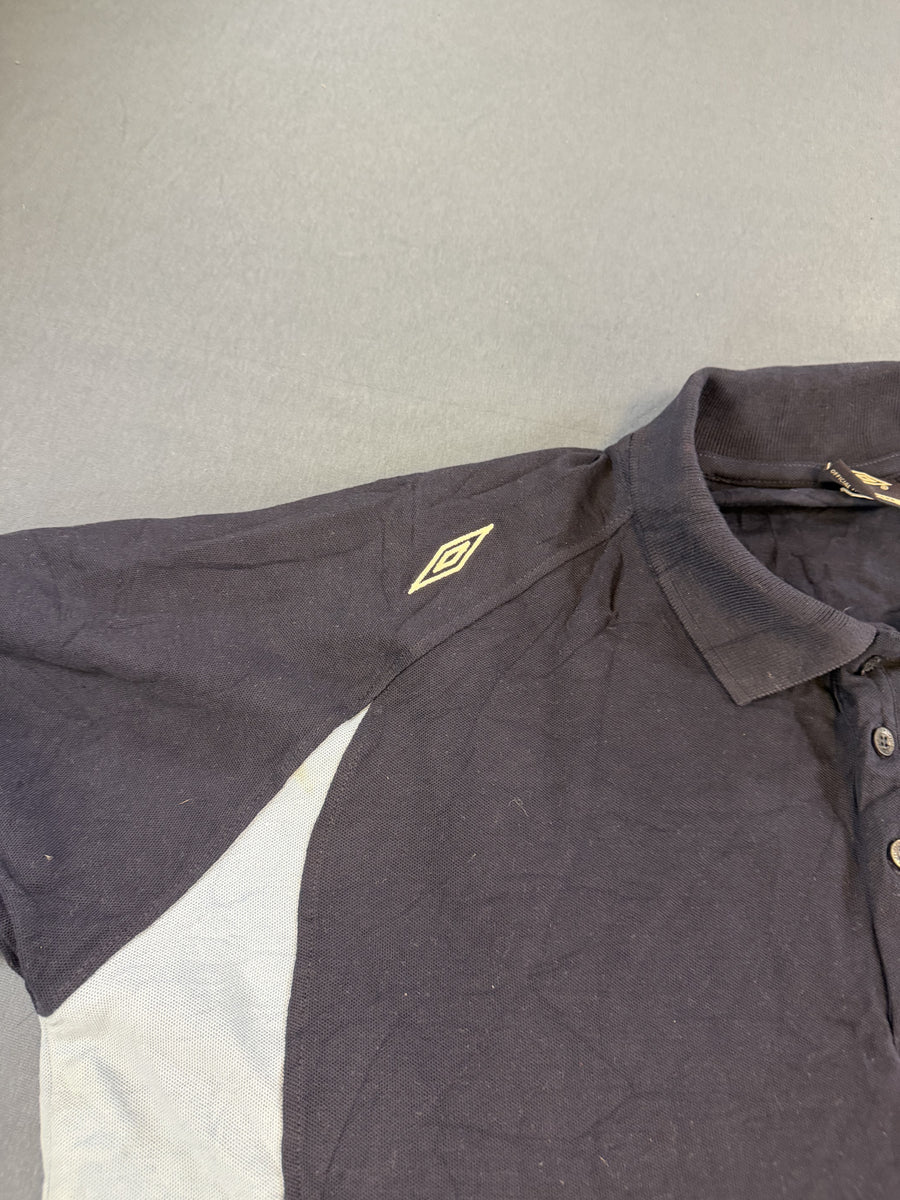 Blauw Umbro sportpolo (trainingsshirt met zijpanelen), maat XL