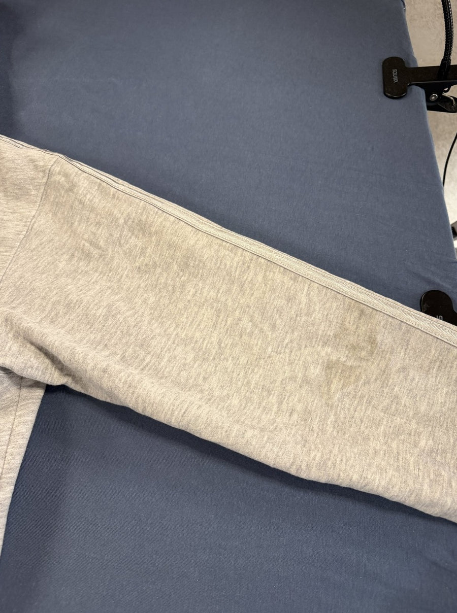 Grijze adidas fleecevest (ritshoodie/fleecetrui) met borstlogo, maat S