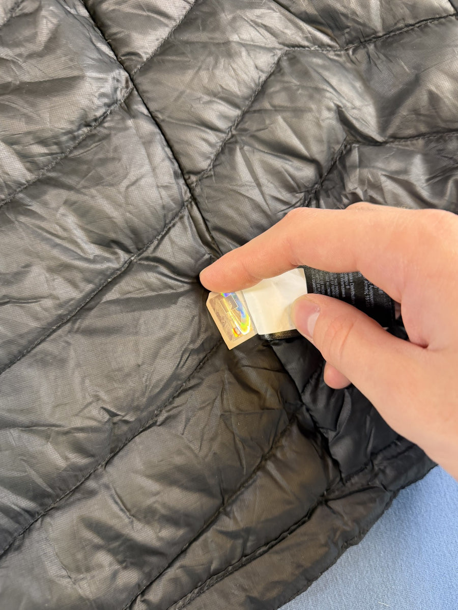 Zwarte donsjas van The North Face (puffer jas), dames maat S, 550 fill