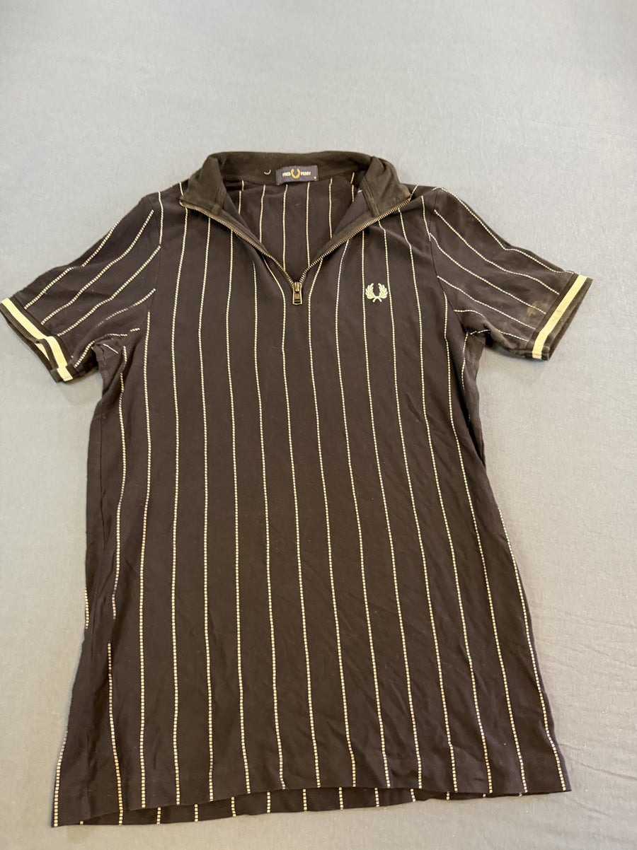 Zwarte Fred Perry polo met crème streep, maat M (ritspolo / poloshirt met rits)